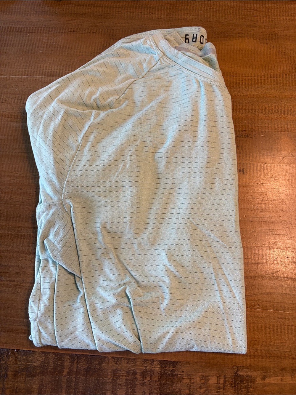 Light green Men’s Short-Sleeve Performance Shirt